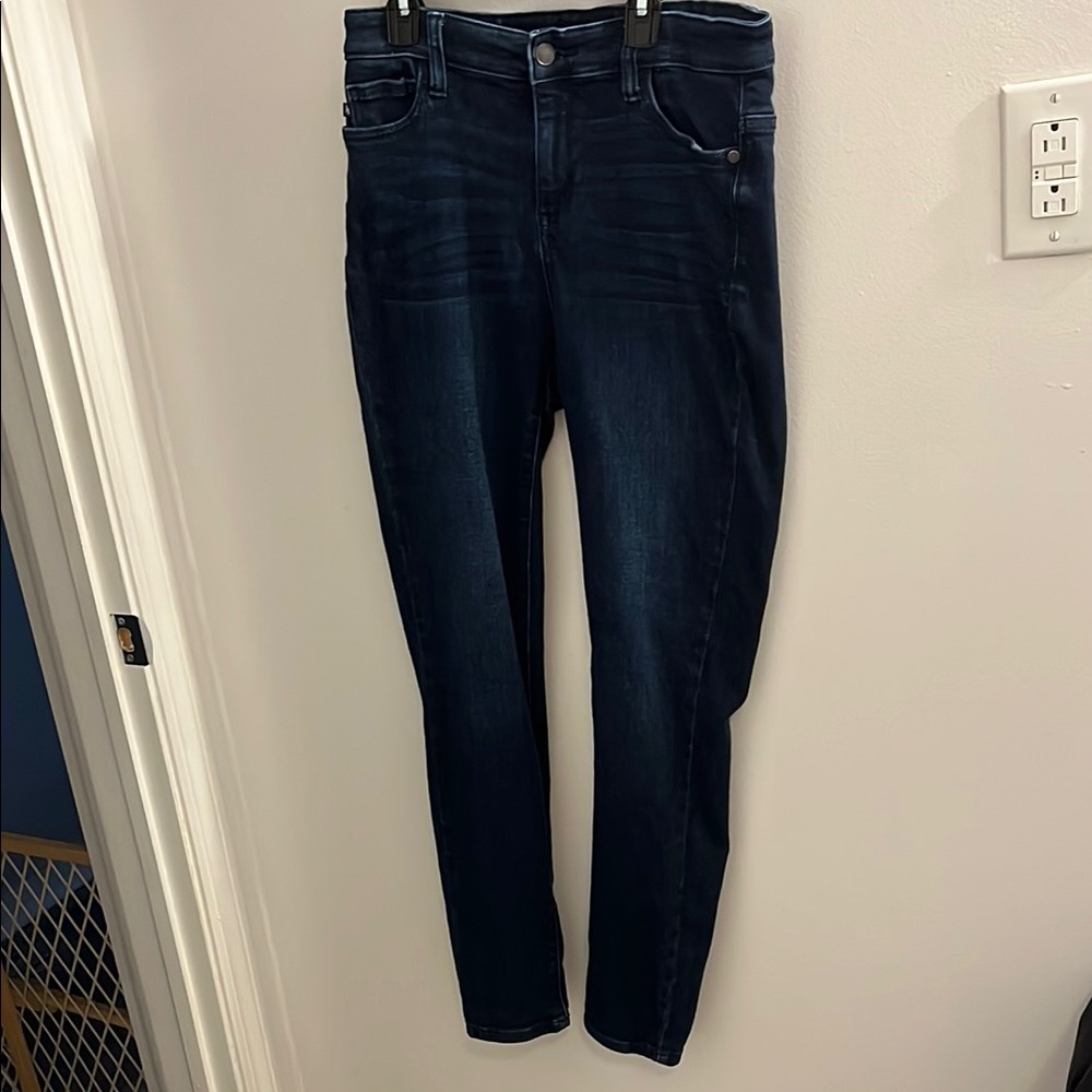 LIKE NEW EUC Judy Blue Women's Deep Indigo Skinny Jeans 9/29